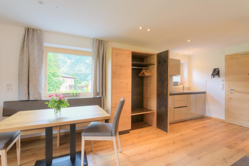 Aktiv Apartments Leutasch Chambre photo